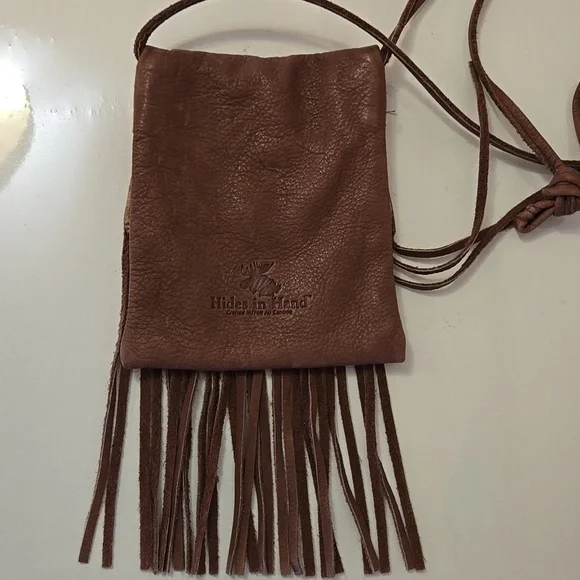 Vintage Pebbled Leather fringed Crossbody Bag EUC - Picture 3 of 9